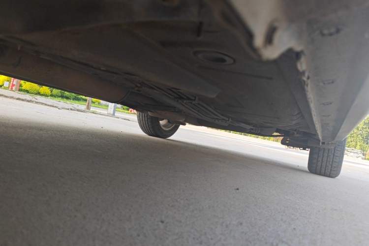Used BYD Surui 2013 1.5L Manual Luxury Model Chassis Front Left
