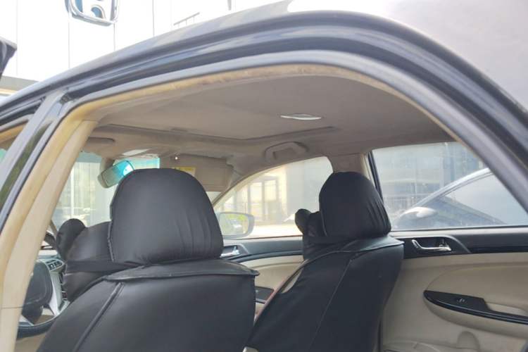 Used BYD Surui 2013 1.5L Manual Luxury Model Headliner