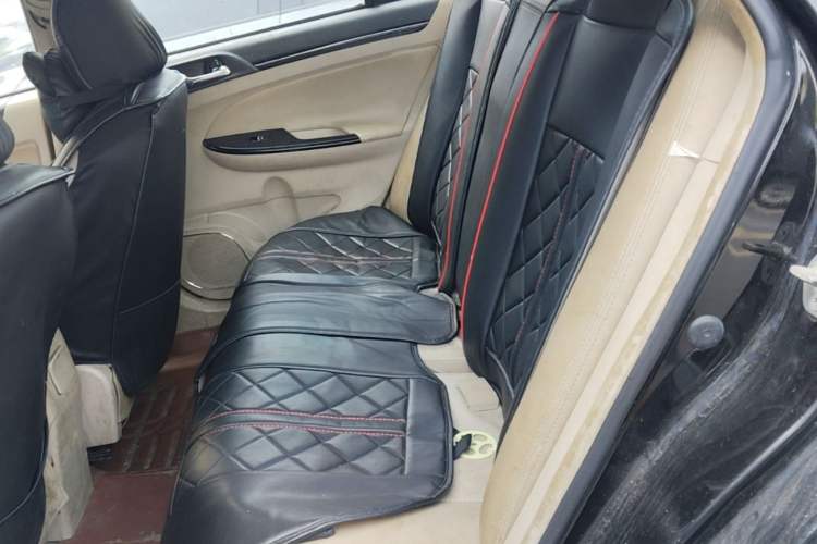 Used BYD Surui 2013 1.5L Manual Luxury Model Left Rear Seat