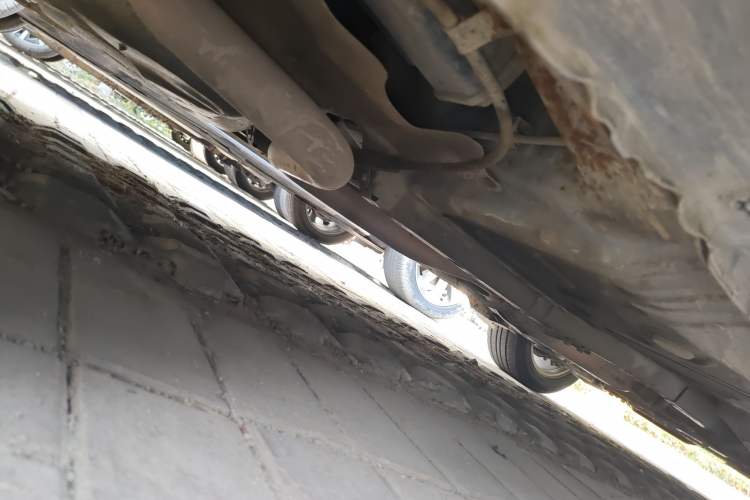 Used BYD Surui 2013 1.5L Manual Luxury Model Chassis Rear Right