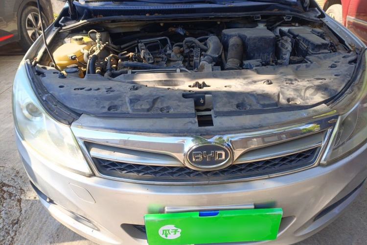 Used BYD Surui 2013 1.5TI Manual Luxury Model Engine Bay