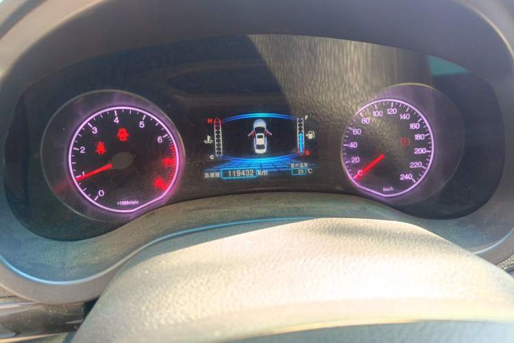 Used BYD Surui 2013 1.5TI Manual Luxury Model Instrument Cluster