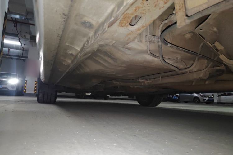 Used BYD Surui 2013 1.5TI Manual Luxury Model Chassis Rear Left