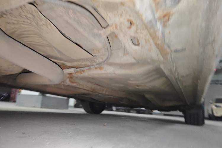 Used BYD Surui 2013 1.5TI Manual Luxury Model Chassis Rear Right