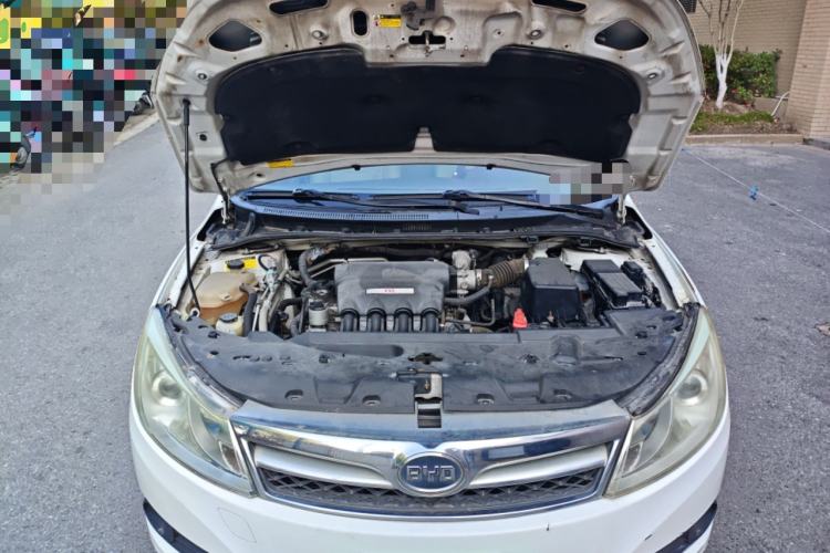 Used BYD Surui 2013 1.5L Manual Luxury Model Engine Bay