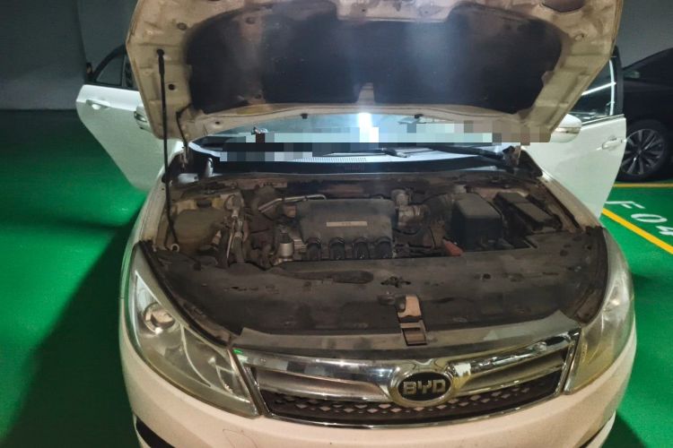Used BYD Surui 2013 1.5L Manual Luxury Model Engine Bay Right