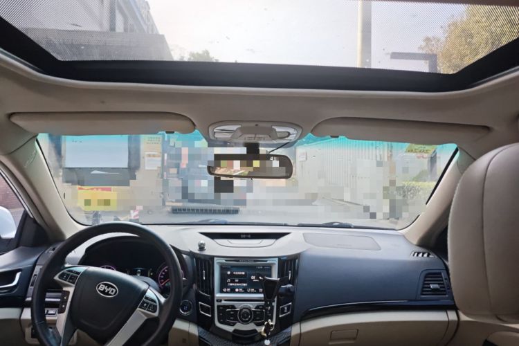 Used BYD Surui 2013 1.5L Manual Luxury Model Headliner