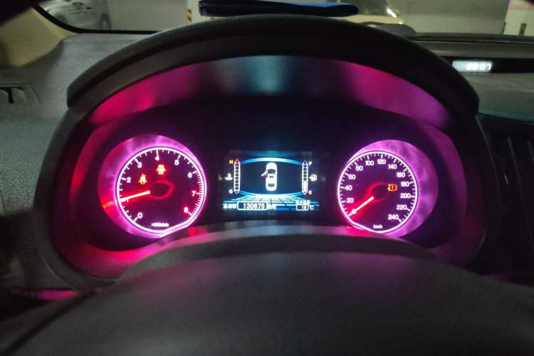 Used BYD Surui 2013 1.5TI Manual Luxury Model Instrument Cluster