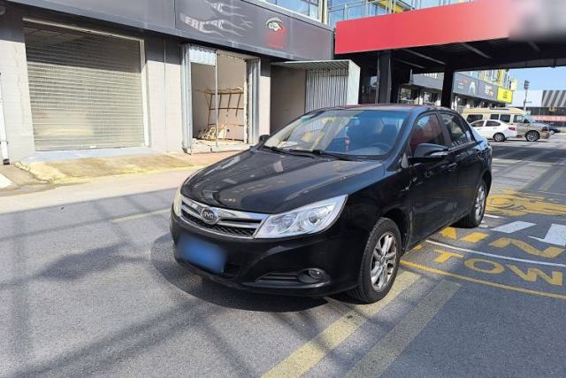Used BYD Surui 2014 1.5L Manual Luxury Model