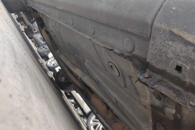 Used BYD Surui 2014 1.5L Manual Luxury Model Chassis Front Right