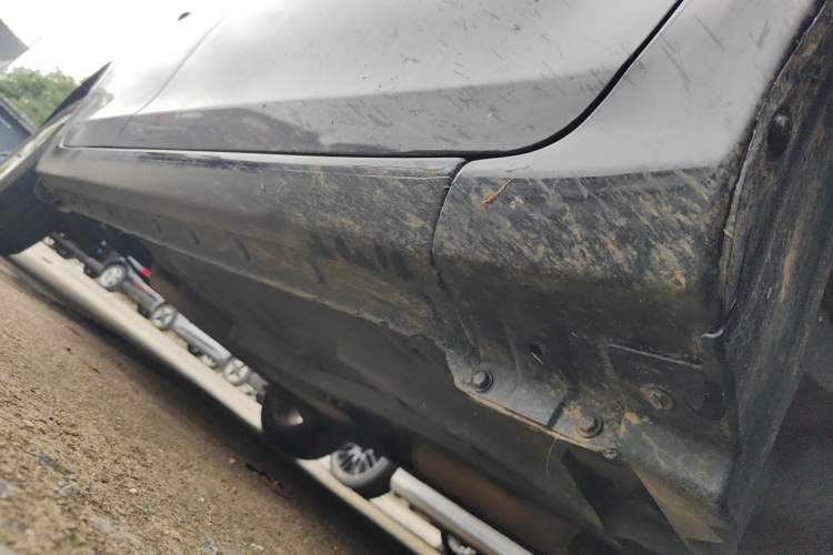 Used BYD Surui 2014 1.5L Manual Luxury Model Chassis Front Right