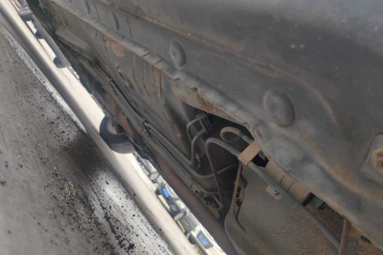 Used BYD Surui 2014 1.5L Manual Luxury Model Chassis Rear Left