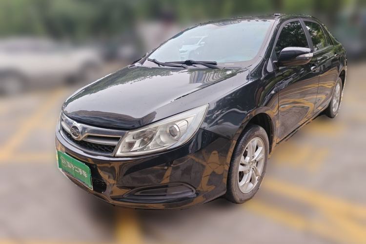 Used BYD Surui 2014 1.5L Manual Comfort Model Guazi used car, China used car export, Used car for sale, Used BYD cars, Cheapest cars for sale