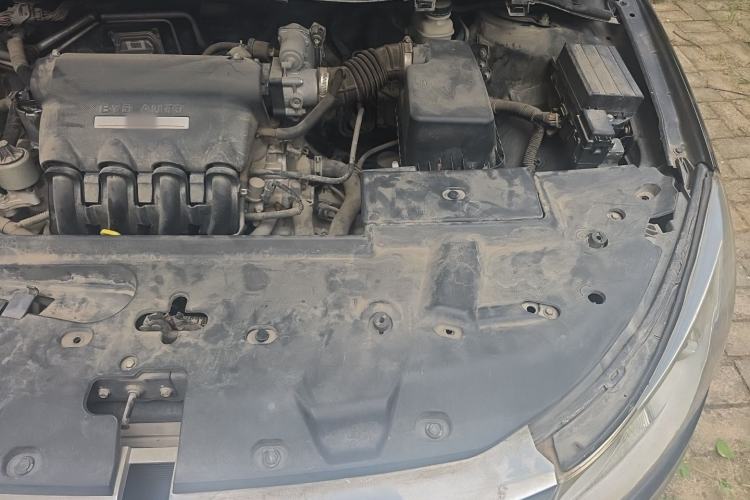 Used BYD Surui 2014 1.5L Manual Luxury Model Engine Bay Left