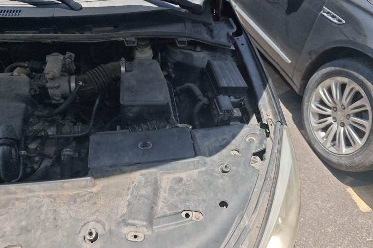 Used BYD Surui 2014 1.5L Manual Luxury Model Engine Bay Left