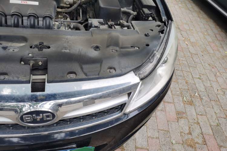 Used BYD Surui 2014 1.5L Manual Comfort Model Engine Bay Left