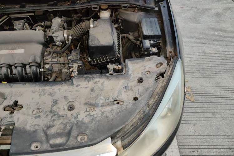 Used BYD Surui 2014 1.5L Manual Luxury Model Engine Bay Left
