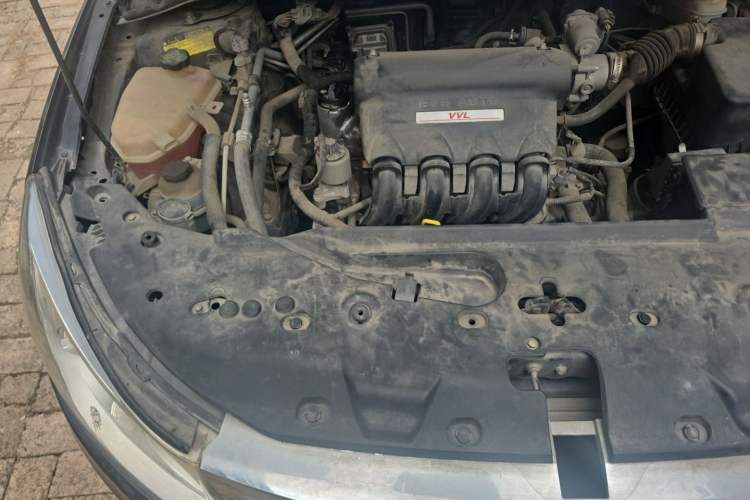 Used BYD Surui 2014 1.5L Manual Luxury Model Engine Bay Right