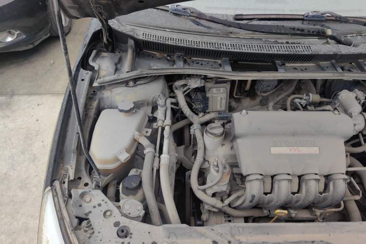 Used BYD Surui 2014 1.5L Manual Luxury Model Engine Bay Right