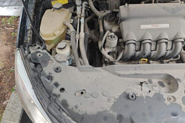 Used BYD Surui 2014 1.5L Manual Luxury Model Engine Bay Right