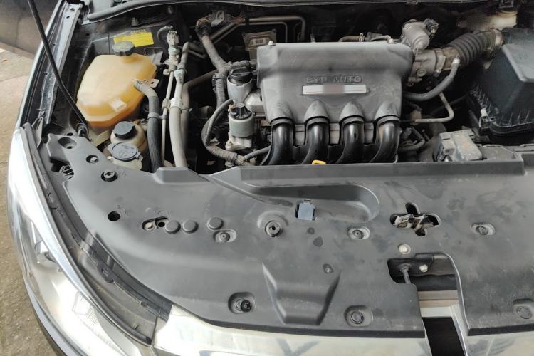 Used BYD Surui 2014 1.5L Manual Luxury Model Engine Bay Right