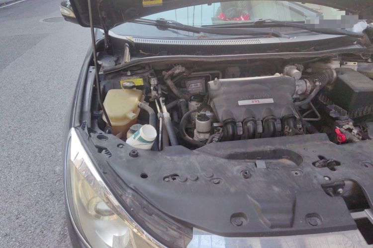 Used BYD Surui 2014 1.5L Manual Luxury Model Engine Bay Right