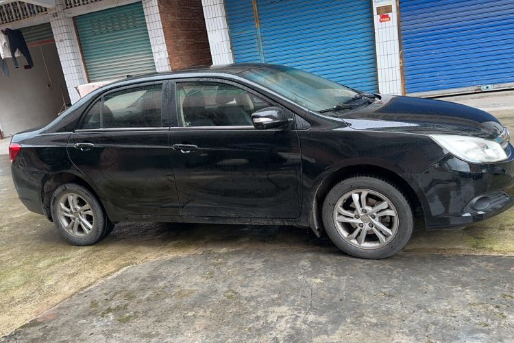 Used BYD Surui 2014 1.5L Manual Luxury Model Exterior 2