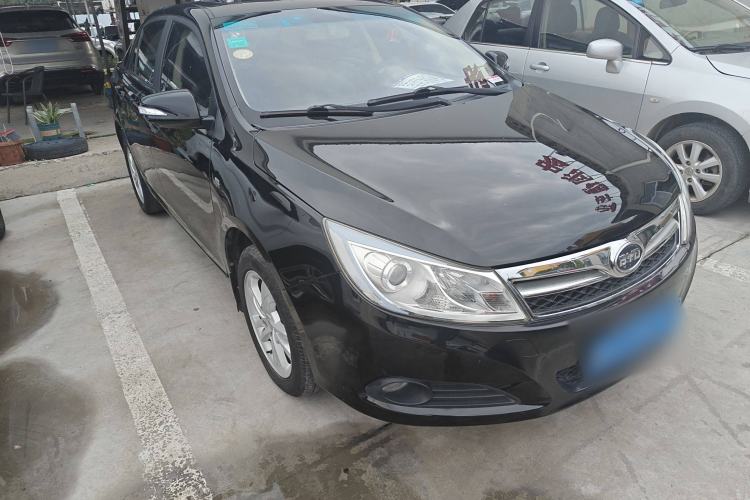 Used BYD Surui 2014 1.5L Manual Luxury Model Exterior 2