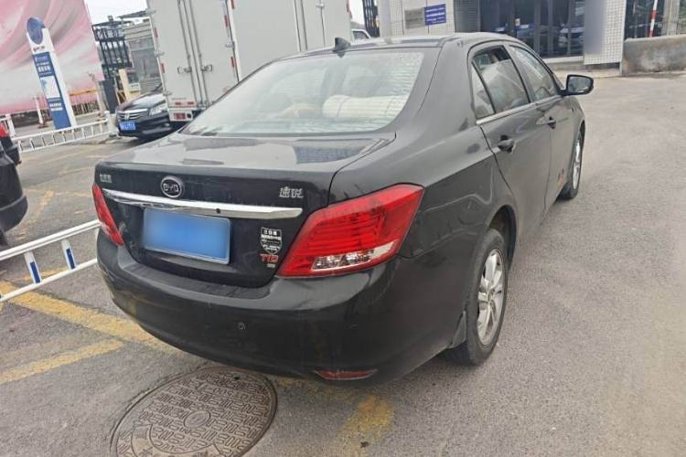 Used BYD Surui 2014 1.5TID Automatic Luxury Model Exterior 4