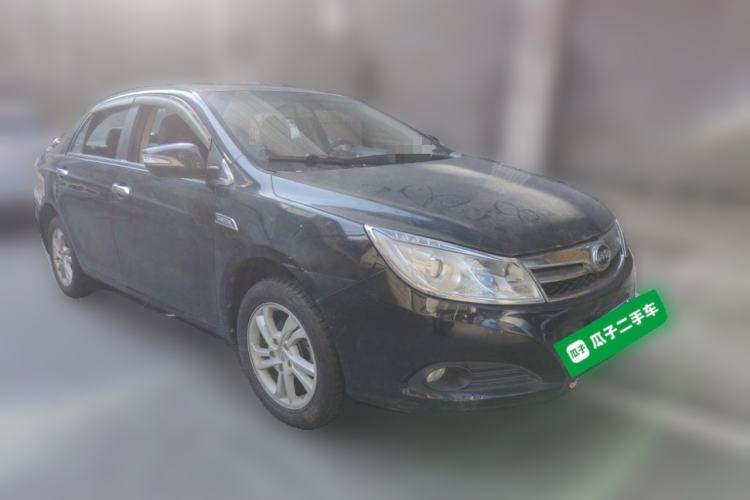 Used BYD Surui 2014 1.5L Manual Luxury Model Front Right 45 Deg
