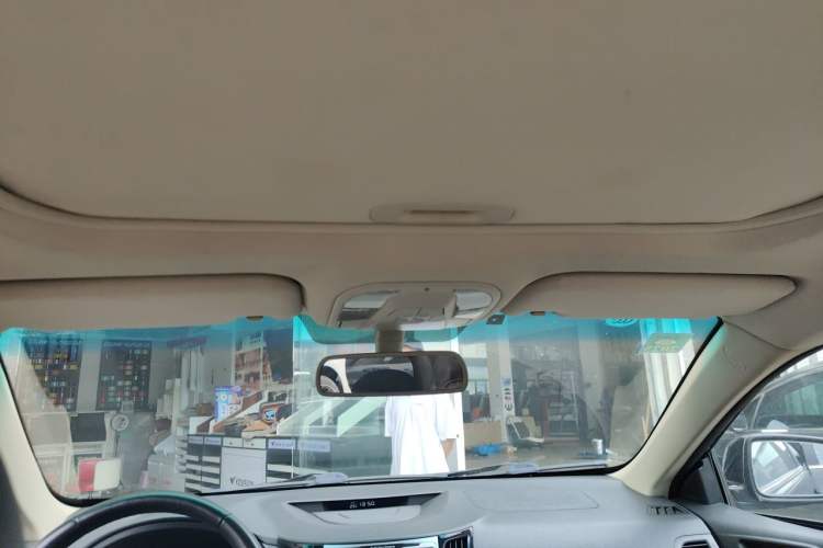 Used BYD Surui 2014 1.5L Manual Luxury Model Headliner