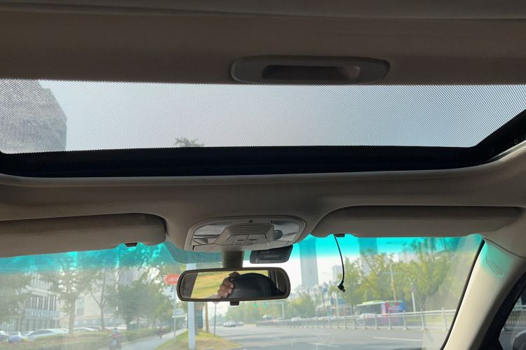 Used BYD Surui 2014 1.5L Manual Luxury Model Headliner