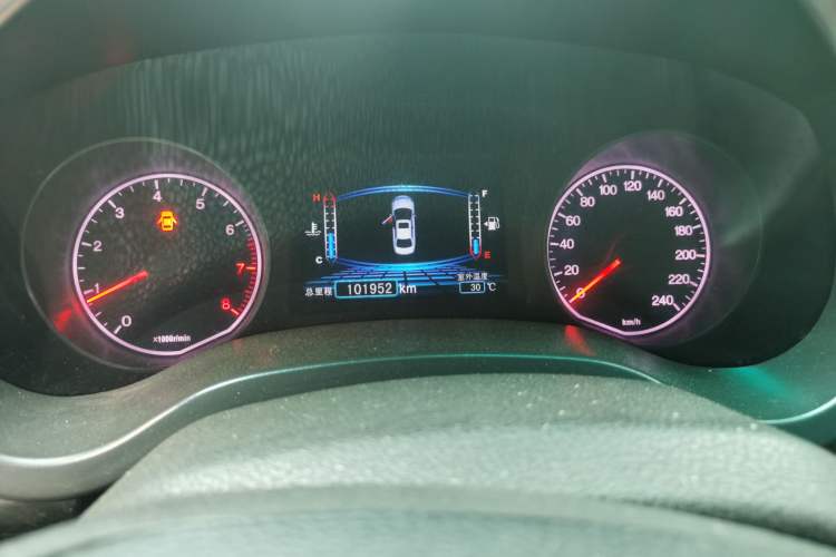 Used BYD Surui 2014 1.5L Manual Comfort Model Instrument Cluster