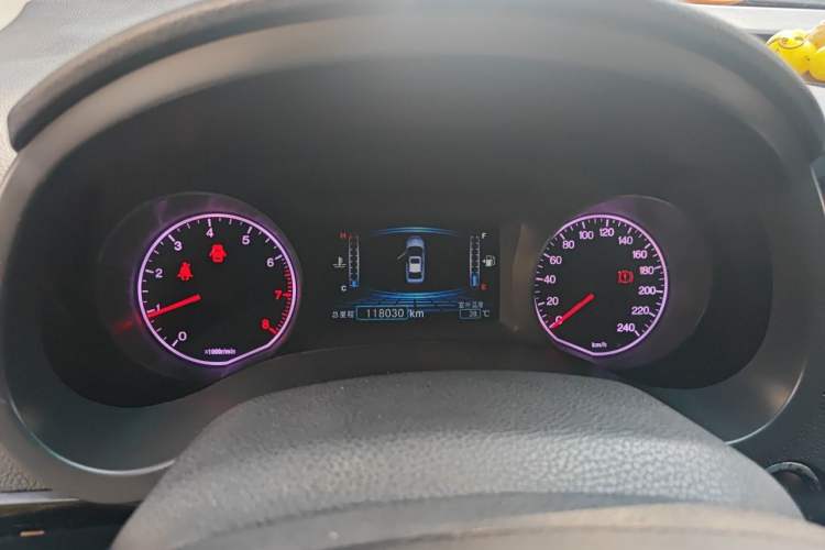 Used BYD Surui 2014 1.5L Manual Luxury Model Instrument Cluster