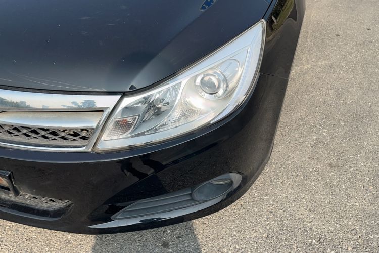Used BYD Surui 2014 1.5L Manual Luxury Model Left Front Headlight