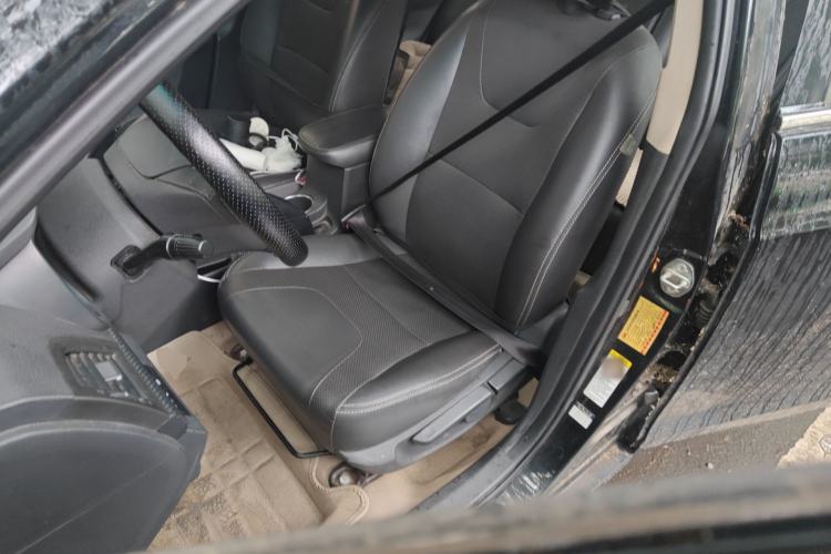 Used BYD Surui 2014 1.5L Manual Luxury Model Left Front Seat