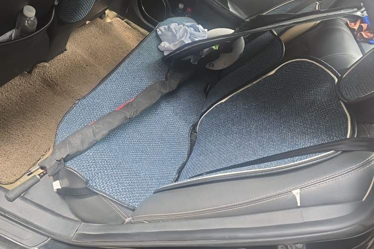 Used BYD Surui 2014 1.5L Manual Luxury Model Left Rear Seat