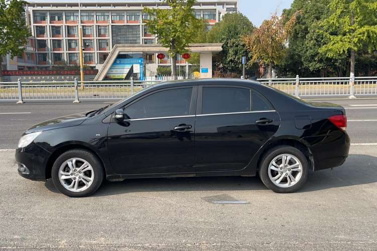 Used BYD Surui 2014 1.5L Manual Luxury Model Left Side