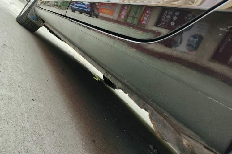 Used BYD Surui 2014 1.5L Manual Luxury Model Left Side Sill