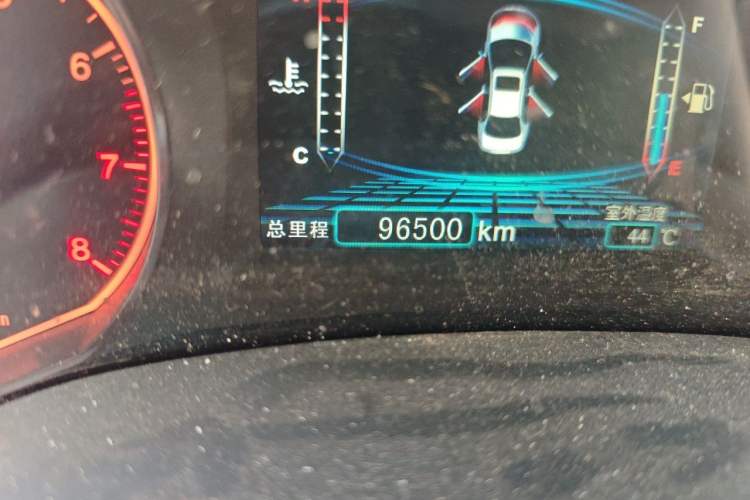 Used BYD Surui 2014 1.5L Manual Luxury Model Odometer Close Up