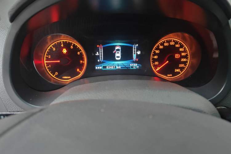 Used BYD Surui 2014 1.5L Manual Luxury Model Odometer Close Up