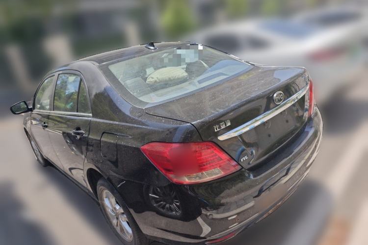 Used BYD Surui 2014 1.5L Manual Luxury Model Rear Left 45 Deg