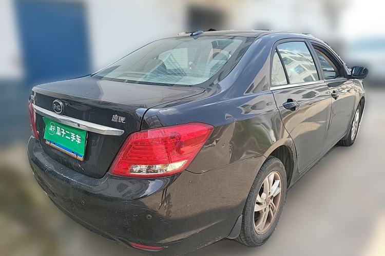 Used BYD Surui 2014 1.5TI Manual Luxury Model Rear Right 45 Deg