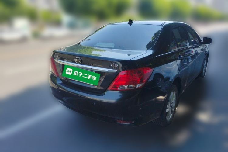 Used BYD Surui 2014 1.5L Manual Luxury Model Rear Right 45 Deg