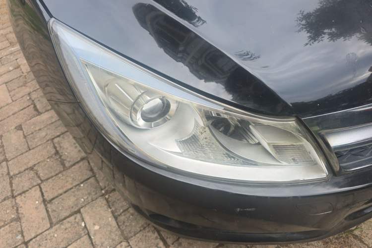 Used BYD Surui 2014 1.5L Manual Luxury Model Right Front Headlight