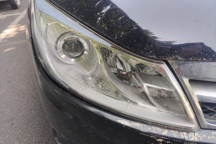 Used BYD Surui 2014 1.5L Manual Luxury Model Right Front Headlight