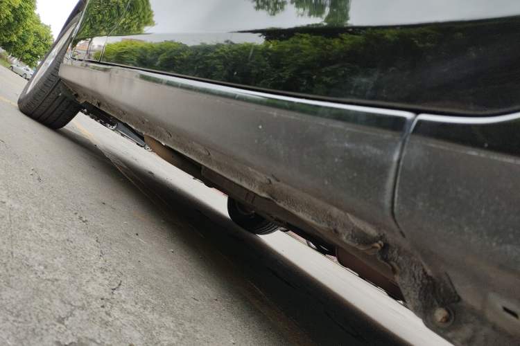 Used BYD Surui 2014 1.5L Manual Luxury Model Right Side Sill