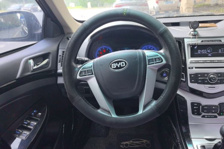 Used BYD Surui 2014 1.5L Manual Comfort Model Steering Wheel