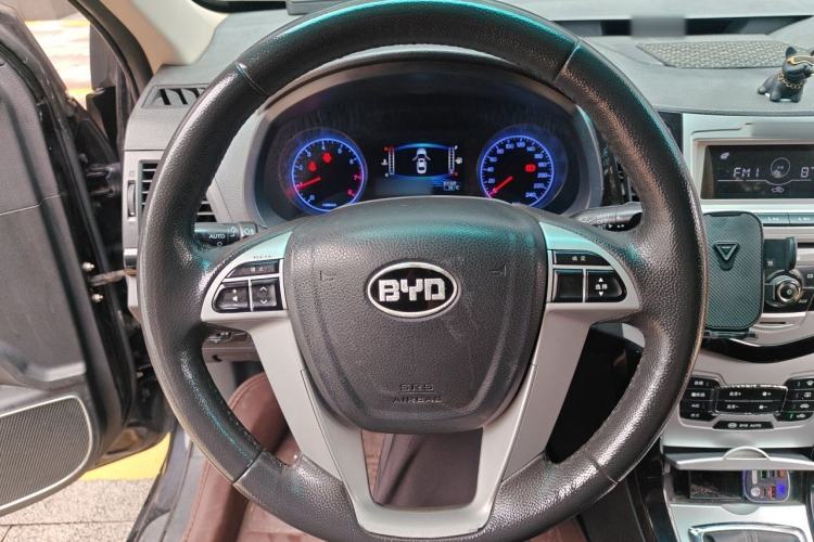 Used BYD Surui 2014 1.5L Manual Comfort Model Steering Wheel