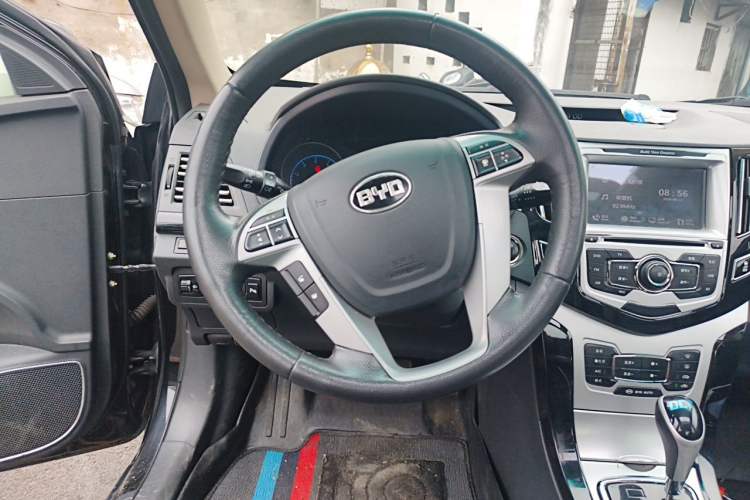 Used BYD Surui 2014 1.5TID Automatic Luxury Model Steering Wheel